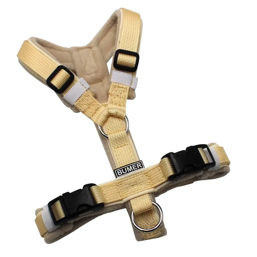 BUMER Hundegeschirr, ungepolstert, schmal, ohne geteilten Bruststeg, Größe XXS, Gurtband PREMIUM Buttercreme, Fleece Pale Cashmere, Ringe silberfarbig (Edelstahl), Schnallen schwarz (DURAFLEX®)