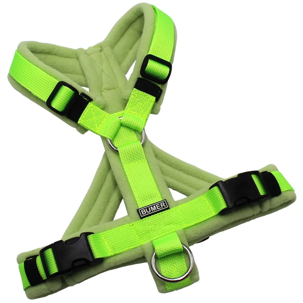 BUMER Hundegeschirr, gepolstert mit geteiltem Bruststeg, Größe XS/S, Gurtband PREMIUM Neonlime, Fleece Pastel Fern, Ringe silberfarbig (Edelstahl), Schnallen schwarz (DURAFLEX®)