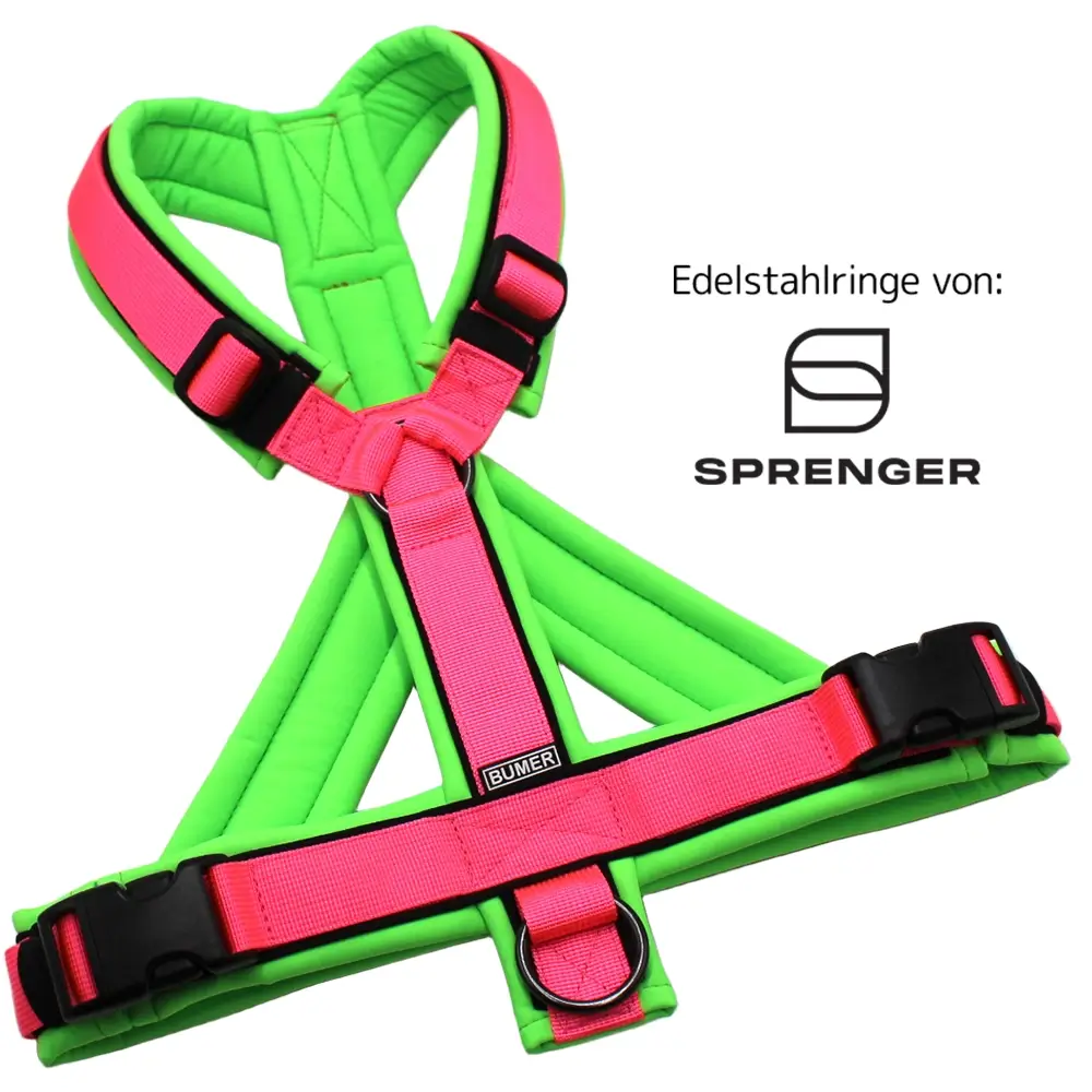 BUMER Hundegeschirr, Softshell Neongrün, Größe M/L, Gurtband PREMIUM Vibrant Magenta, Ringe schwarz (Edelstahl), Schnallen schwarz (DURAFLEX®), Paspel schwarz (komplett)