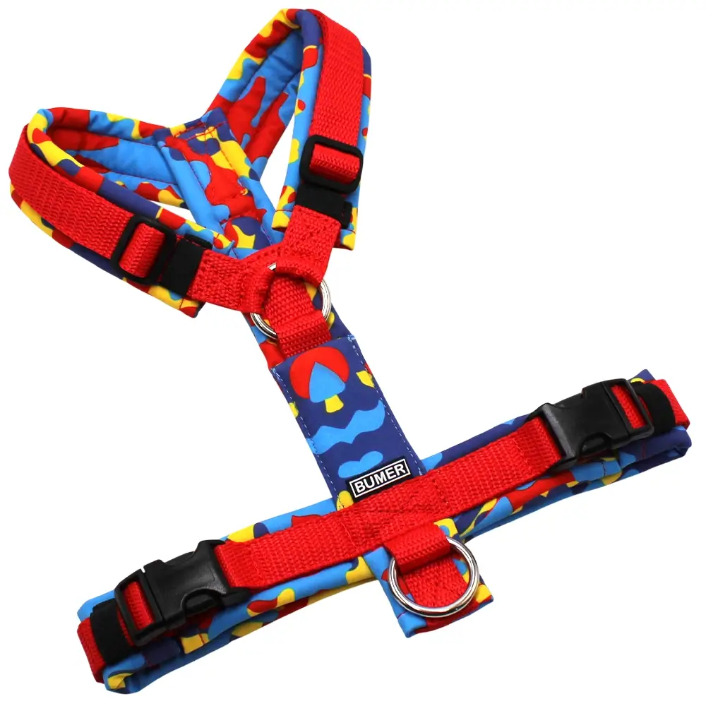 BUMER Hundegeschirr, gepolstert, Größe S, Gurtband: PREMIUM X Feuerrot, Softshell: Camou POP ART, Ringe: silberfarbig (Edelstahl), Schnallen: schwarz (DURAFLEX®), Applikation